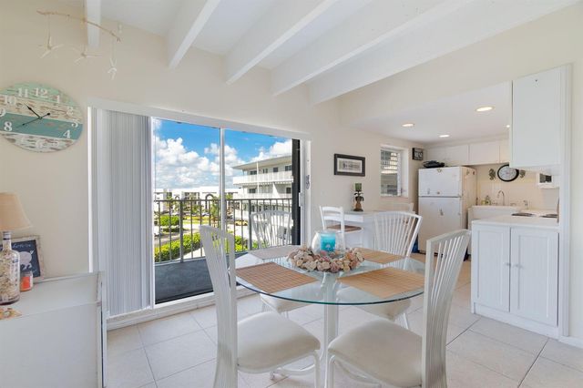 3500 S Ocean Boulevard 405, South Palm Beach, FL 33480