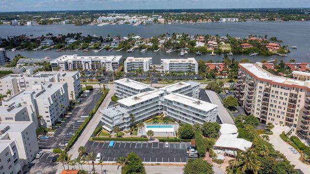 3500 S Ocean Boulevard 405, South Palm Beach, FL 33480