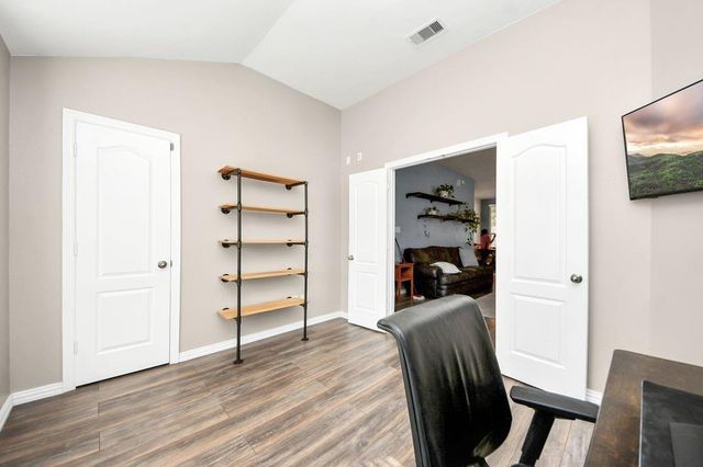 2308 Perkins Crossing Drive, Conroe, TX 77304