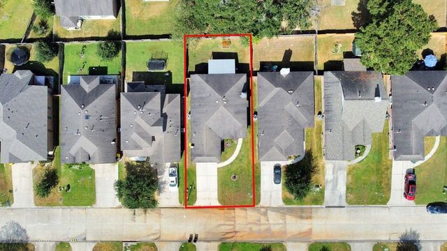 2308 Perkins Crossing Drive, Conroe, TX 77304