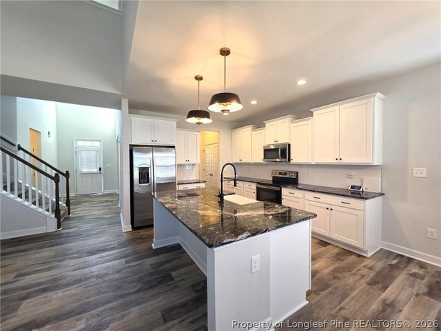 644 Amusement Drive, Hope Mills, NC 28348