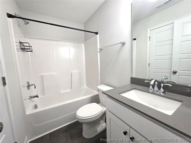 644 Amusement Drive, Hope Mills, NC 28348
