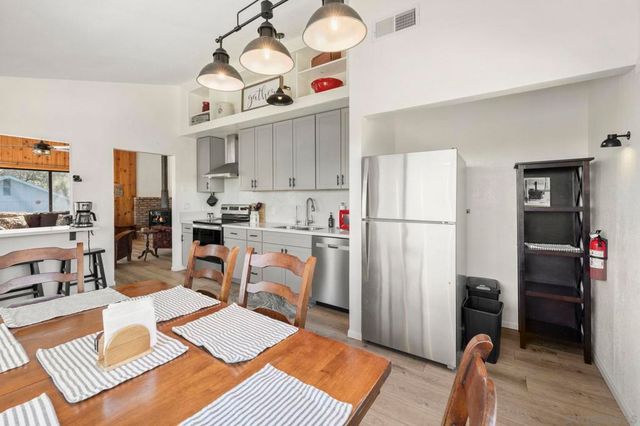 2616 Bonita Vista Dr, Julian, CA 92036