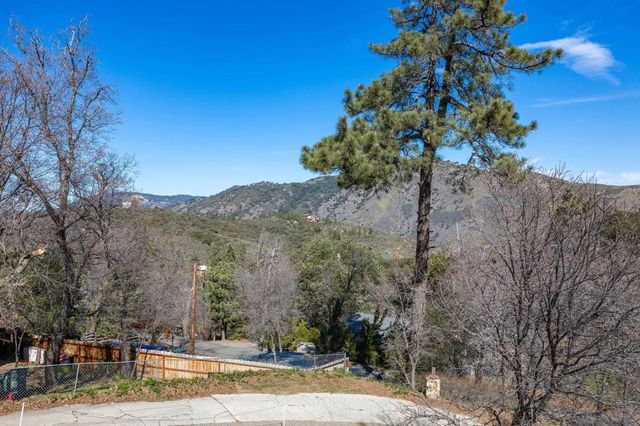 2616 Bonita Vista Dr, Julian, CA 92036