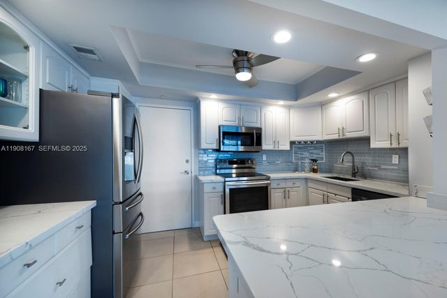 4010 Galt Ocean Drive 815, Fort Lauderdale, FL 33308