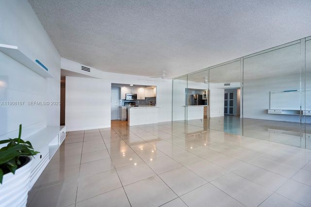 4010 Galt Ocean Drive 815, Fort Lauderdale, FL 33308