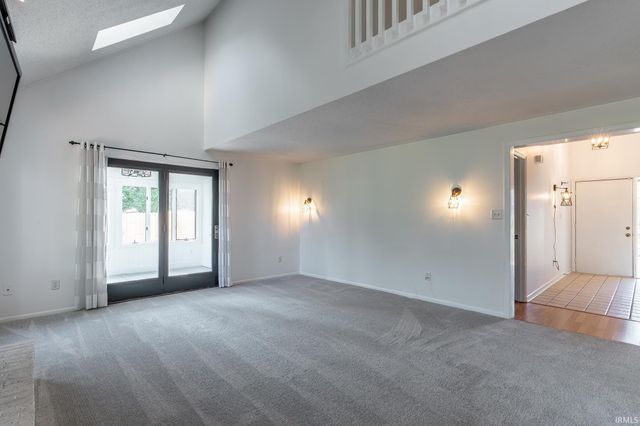 8211 Fawncrest Place, Fort Wayne, IN 46835