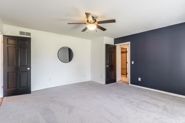 8211 Fawncrest Place, Fort Wayne, IN 46835