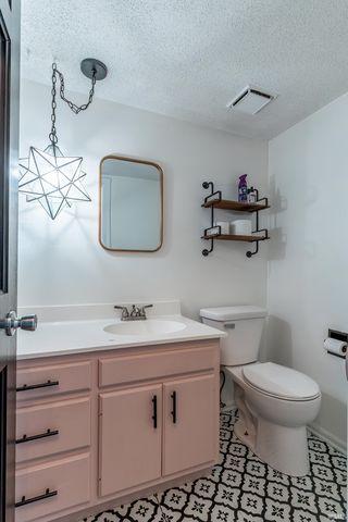 8211 Fawncrest Place, Fort Wayne, IN 46835