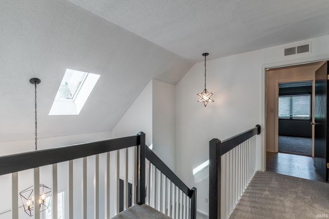 8211 Fawncrest Place, Fort Wayne, IN 46835