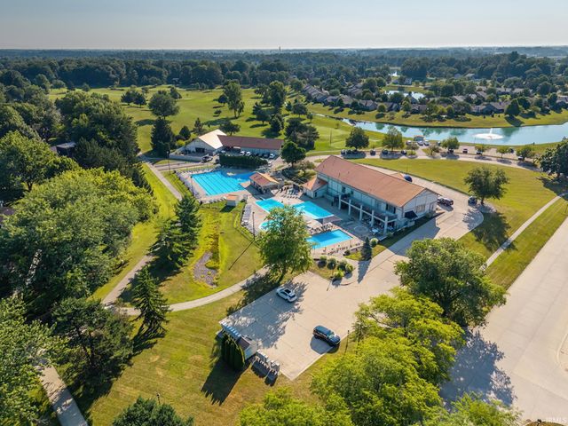 8211 Fawncrest Place, Fort Wayne, IN 46835