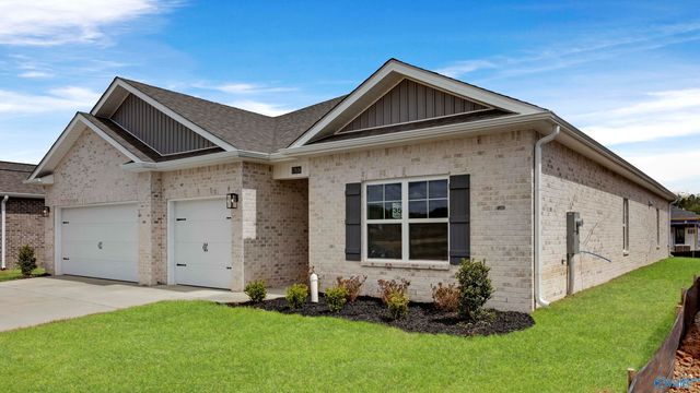 17638 Sapphire Lane, Athens, AL 35749