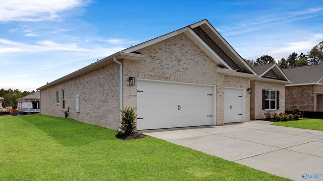 17638 Sapphire Lane, Athens, AL 35749