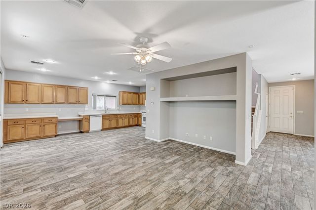 5032 Stumbling Colt Court, Las Vegas, NV 89131