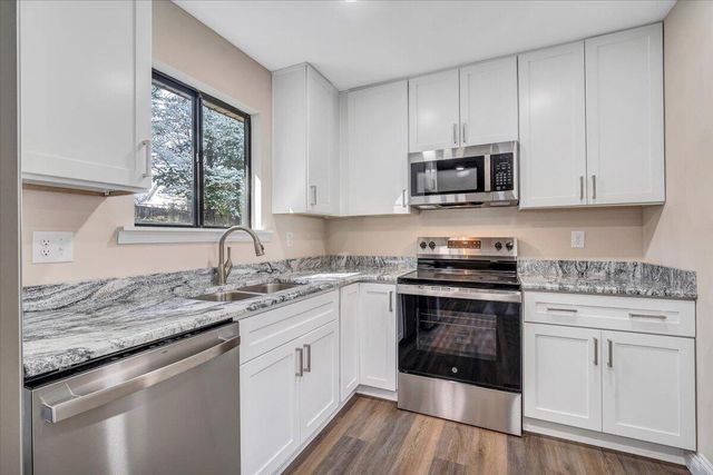 2159 Beavers LN, Vinton, VA 24179