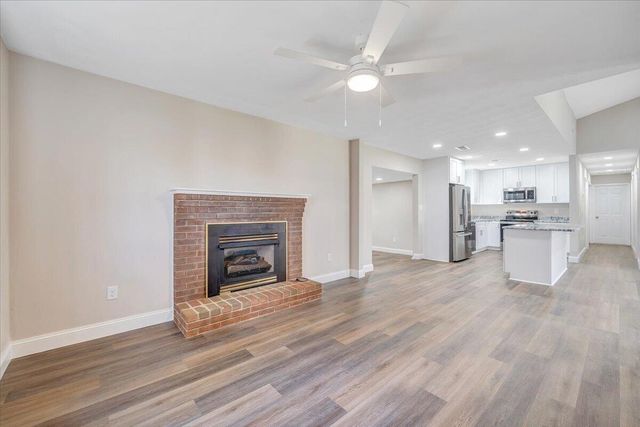 2159 Beavers LN, Vinton, VA 24179