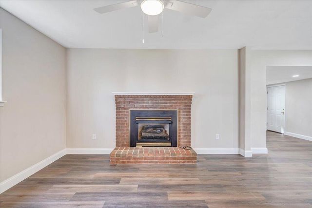 2159 Beavers LN, Vinton, VA 24179