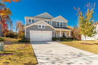 1027 Amberley Crossing Drive, Belmont, NC 28012