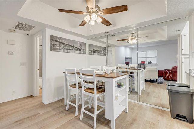 11409 Springhollow Road 505, Oklahoma City, OK 73120