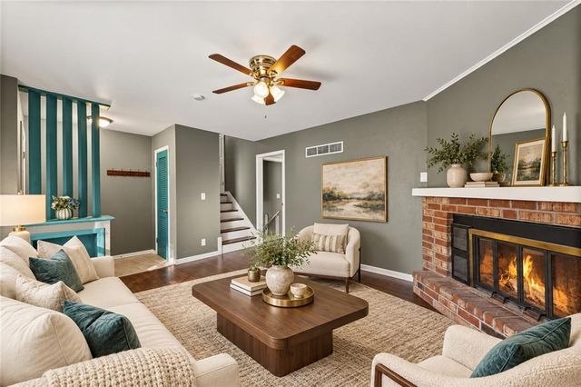 6302 E 102nd Street, Kansas City, MO 64134