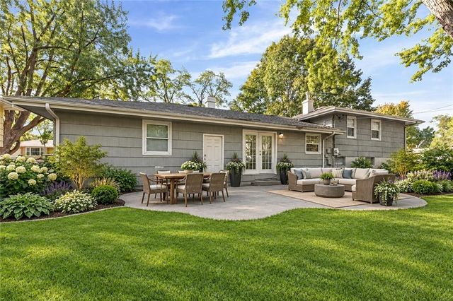 6302 E 102nd Street, Kansas City, MO 64134