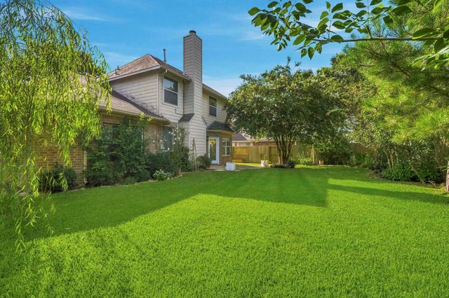 4006 Stonehurst Drive, Pearland, TX 77584