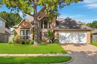 4006 Stonehurst Drive, Pearland, TX 77584