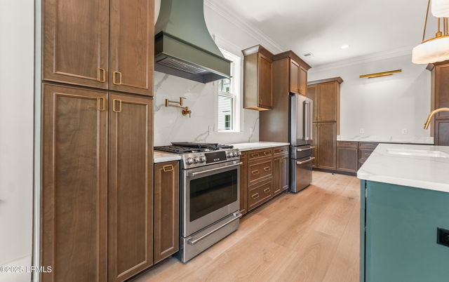 902 Harrington Street, Beaufort, SC 29902