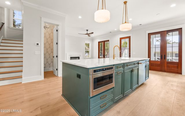 902 Harrington Street, Beaufort, SC 29902