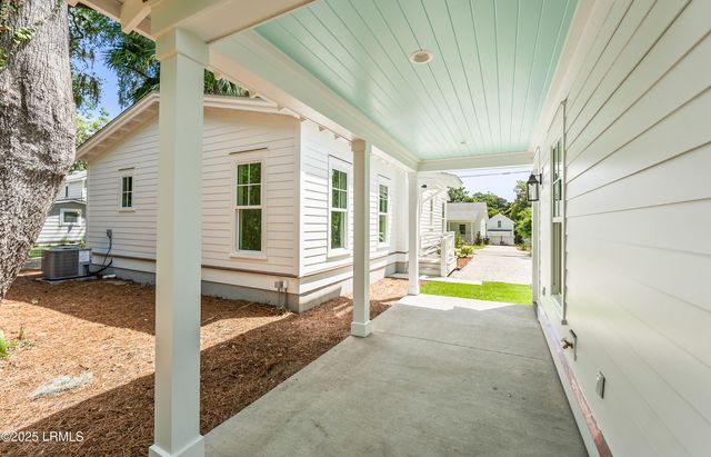 902 Harrington Street, Beaufort, SC 29902