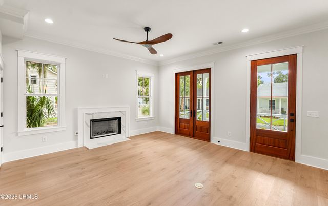 902 Harrington Street, Beaufort, SC 29902