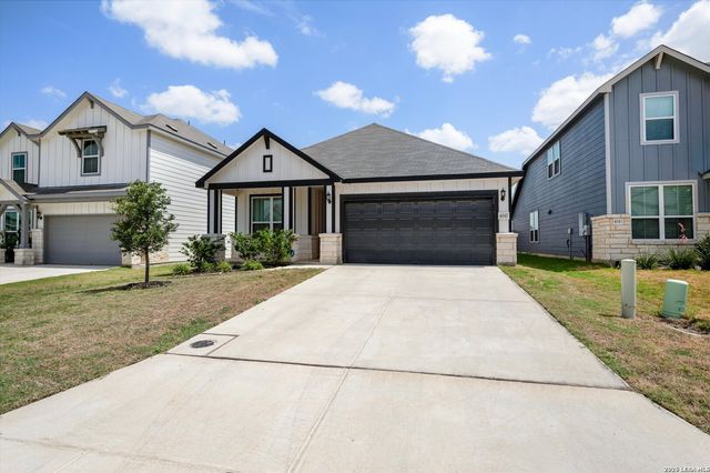 4047 WILD BLOOM RD, Seguin, TX 78155
