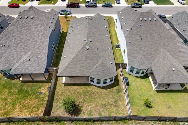 4047 WILD BLOOM RD, Seguin, TX 78155