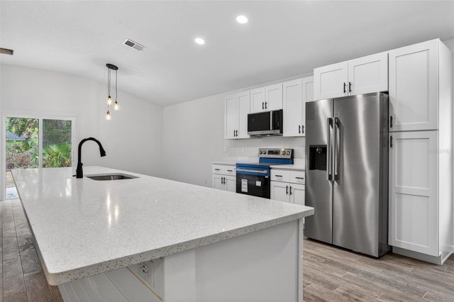 13 SECOND PATH, Palm Coast, FL 32164