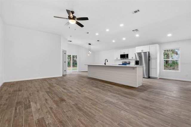 13 SECOND PATH, Palm Coast, FL 32164