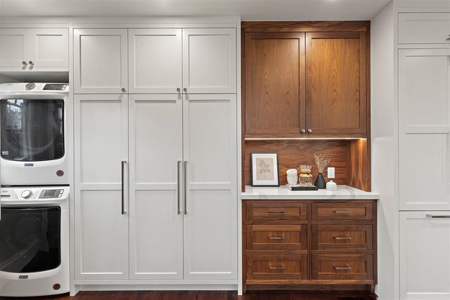 1450 E 38th ST, Oakland, CA 94602