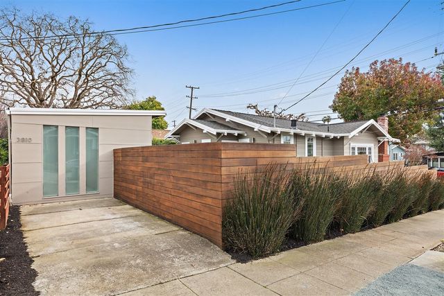 1450 E 38th ST, Oakland, CA 94602