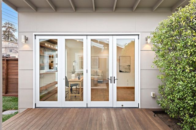 1450 E 38th ST, Oakland, CA 94602