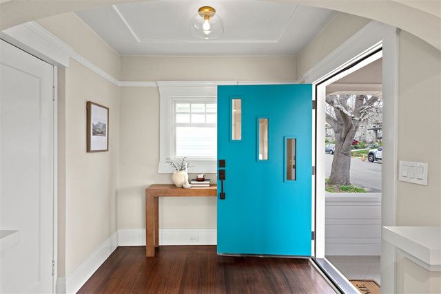 1450 E 38th ST, Oakland, CA 94602