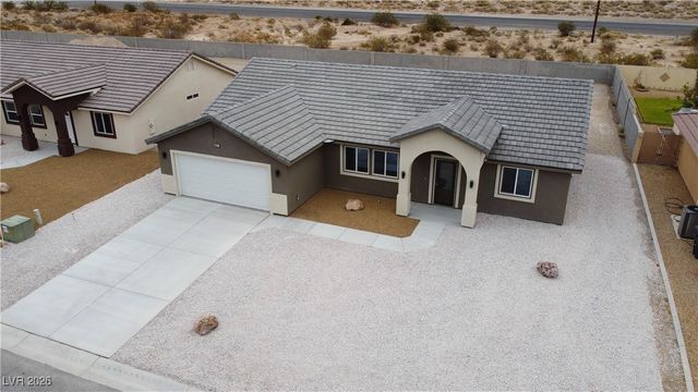 3871 North Mayfield Ranch Road, Pahrump, NV 89060