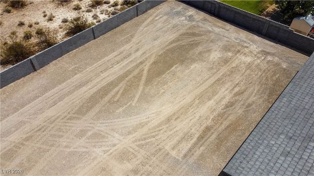 3871 North Mayfield Ranch Road, Pahrump, NV 89060