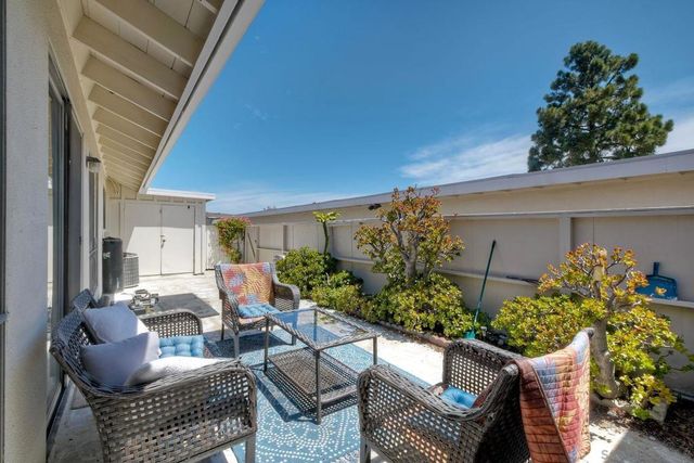 3755 Vista Campana N 64, Oceanside, CA 92057