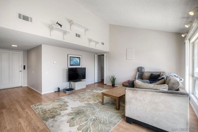 3755 Vista Campana N 64, Oceanside, CA 92057