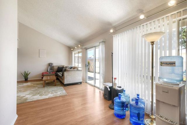 3755 Vista Campana N 64, Oceanside, CA 92057
