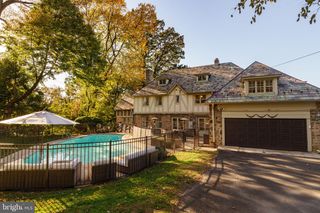 247 MEETINGHOUSE RD, Jenkintown, PA 19046