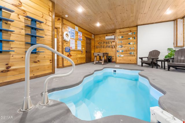 851 Osprey Way, Pigeon Forge, TN 37863