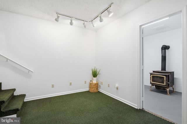 106 WILD TURKEY RD, Harpers Ferry, WV 25425