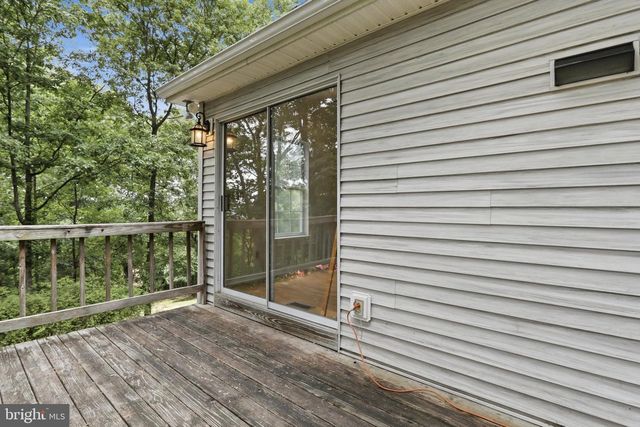106 WILD TURKEY RD, Harpers Ferry, WV 25425