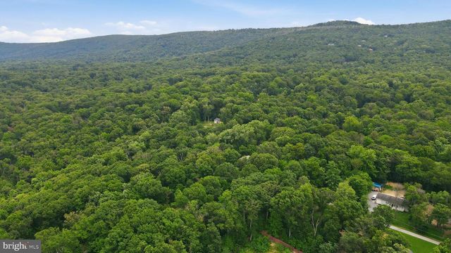 106 WILD TURKEY RD, Harpers Ferry, WV 25425