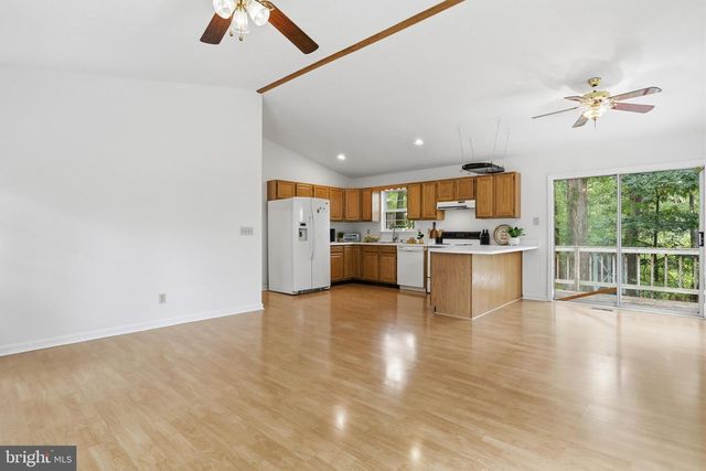 106 WILD TURKEY RD, Harpers Ferry, WV 25425